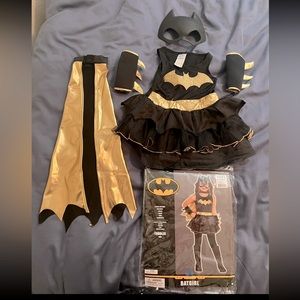 Batgirl costume size 3/4